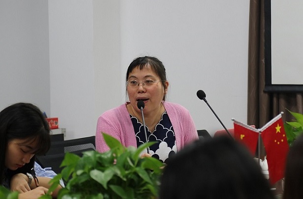 杨蓓助理教授