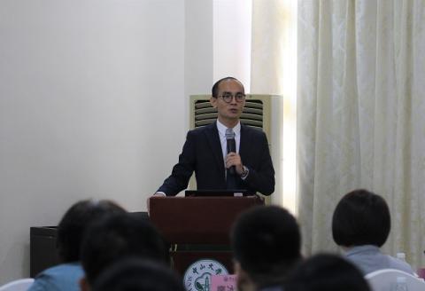 朱崇科系主任致辞